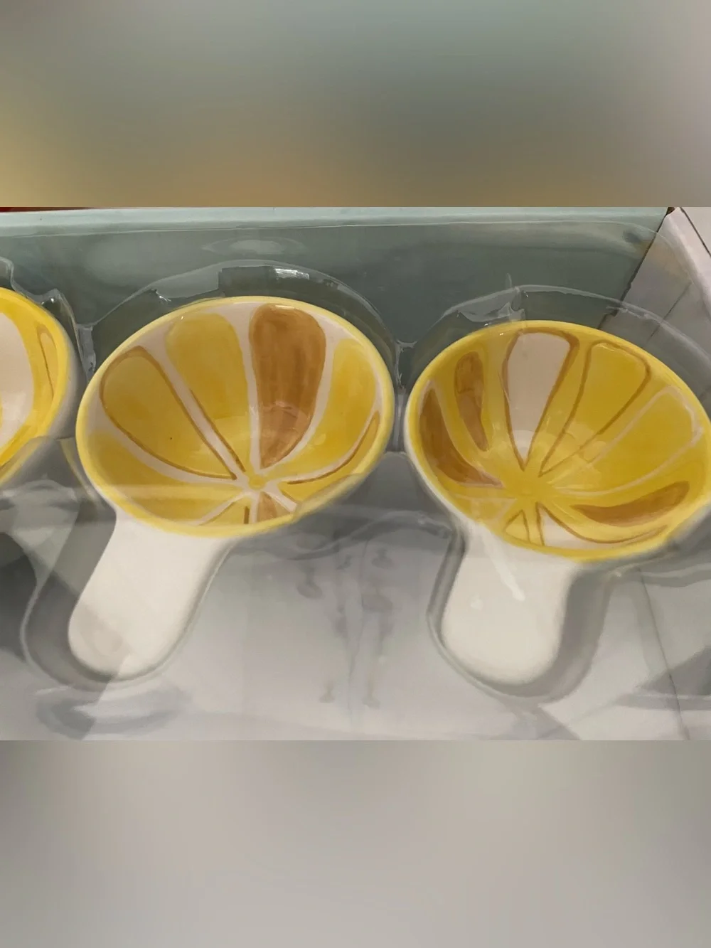 Trina Turk Ceramic Lemon Measuring Cups New in Box